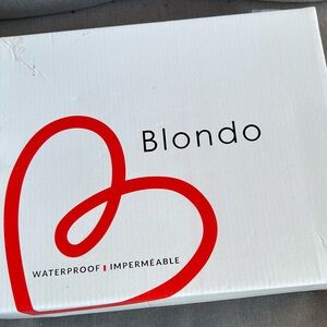 NWT/NIB Blondo Heeled Chocolate Brown Ankle Boots Women’s Size 8M